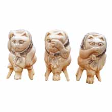 OX BONE CARVED THREE NO CATS ON CHAIR